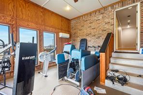 904 County Road 3341 - Photo 19