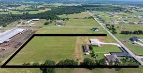 904 County Road 3341 - Photo 2