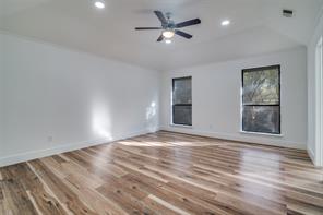 1502 Knob Hill Drive - Photo 10