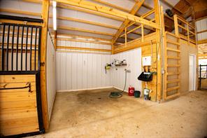370 VZ County Road 4134 - Photo 7