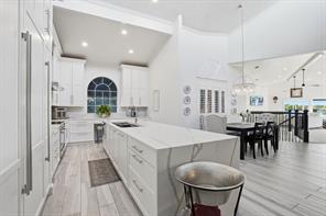 7957 Bal Harbour Court - Photo 18