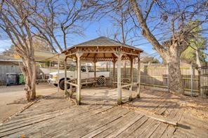 1320 Apache Street - Photo 26