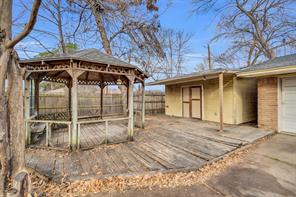 1320 Apache Street - Photo 27