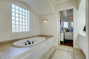 3333 Clubview Drive - Photo 15
