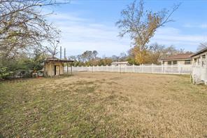 302 S Clark Street - Photo 18
