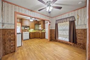 302 S Clark Street - Photo 8