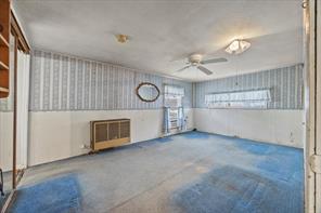302 S Clark Street - Photo 9