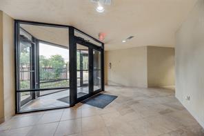 726 Dalworth Street - Photo 4