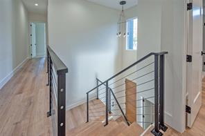519 Mount Auburn Avenue - Photo 17