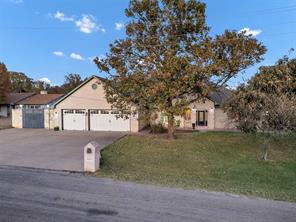 2801 Weylene Paseo - Photo 2