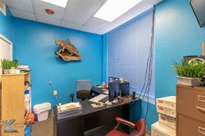1109 Oak Street - Photo 4