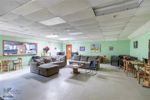1109 Oak Street - Photo 9