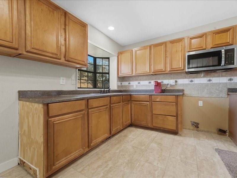 509 Bluewood Drive - Photo 5