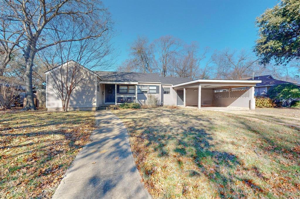 1413 Ferris Avenue - Photo 1