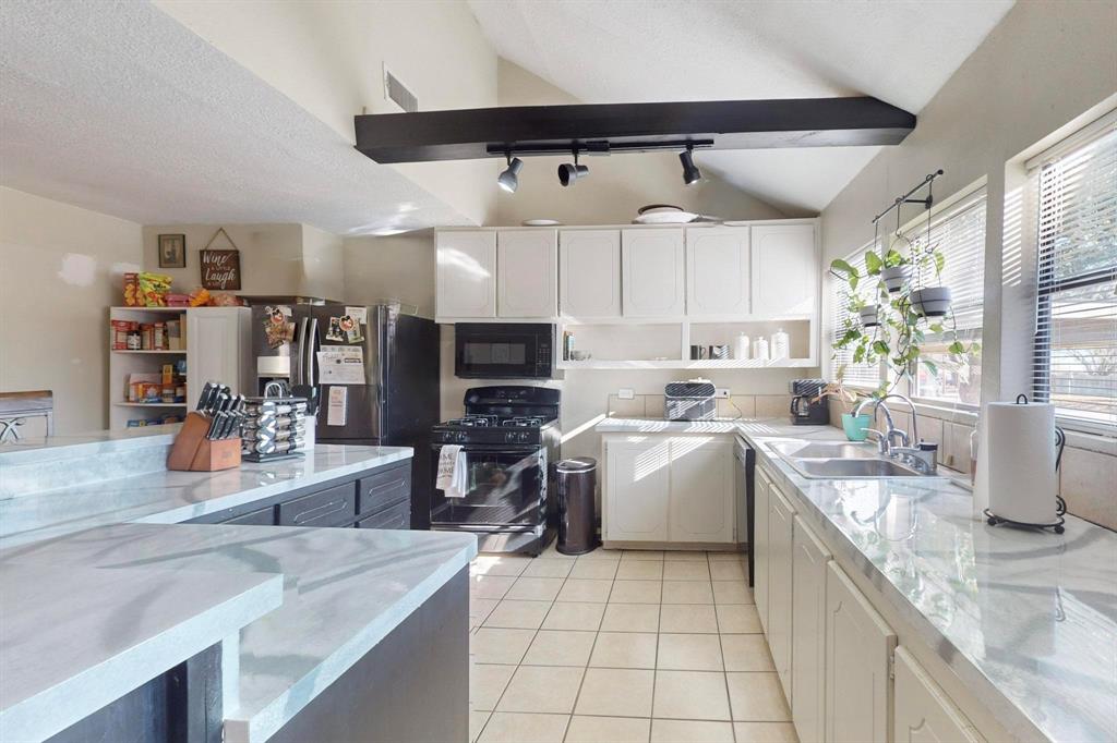1413 Ferris Avenue - Photo 17