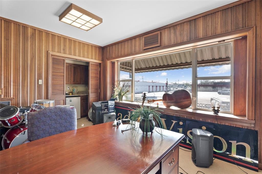 531 W Main Street - Photo 20