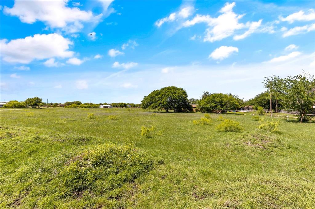 2620 County Road 920 - Photo 14