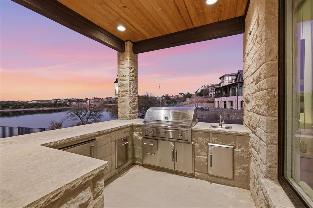 7105 W Hells Gate Drive - Photo 34