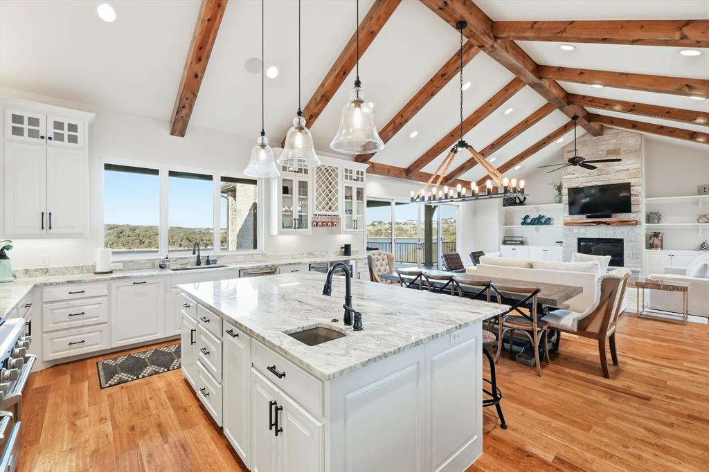 7105 W Hells Gate Drive - Photo 9