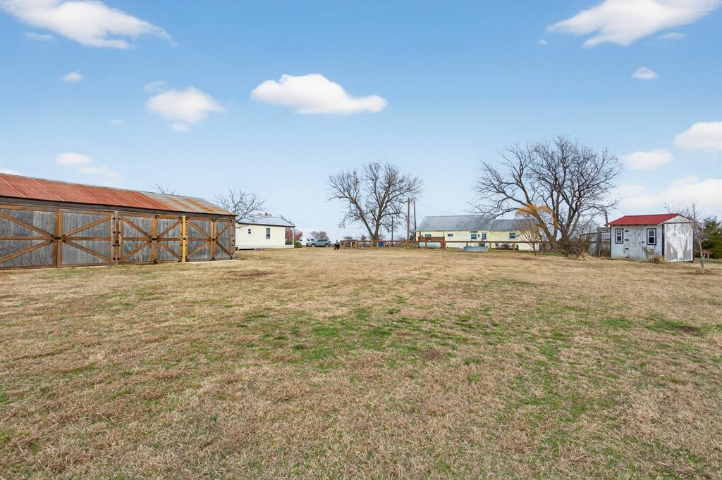 2074 W Fm 922 - Photo 29