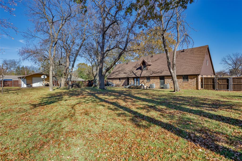 300 Thompson Street - Photo 34
