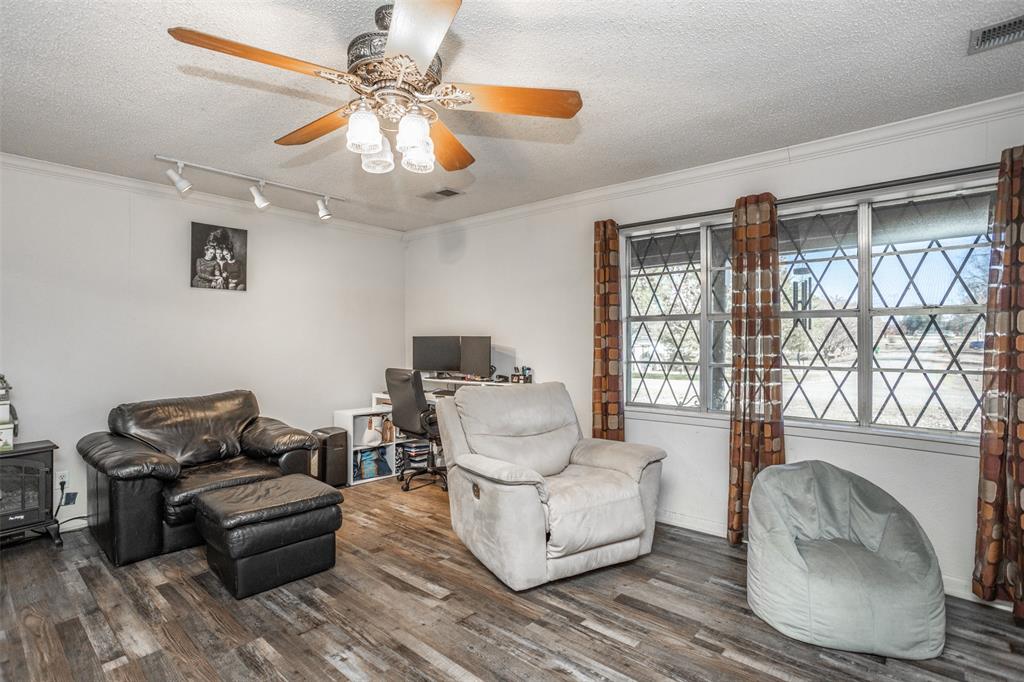 300 Thompson Street - Photo 8