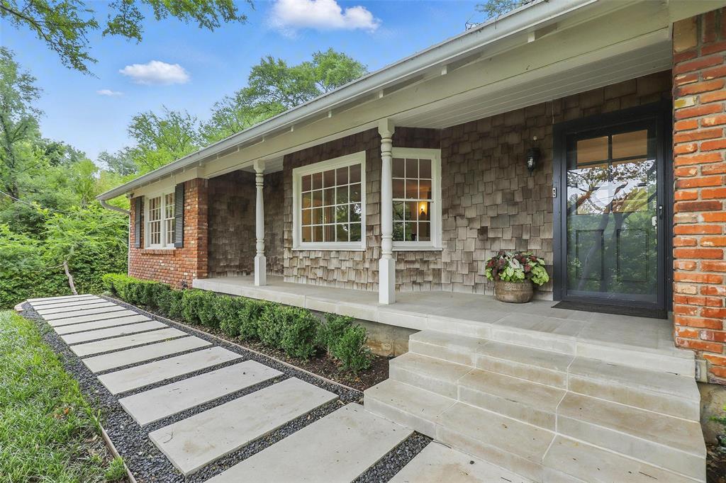 208 Rockwood Park Drive - Photo 9