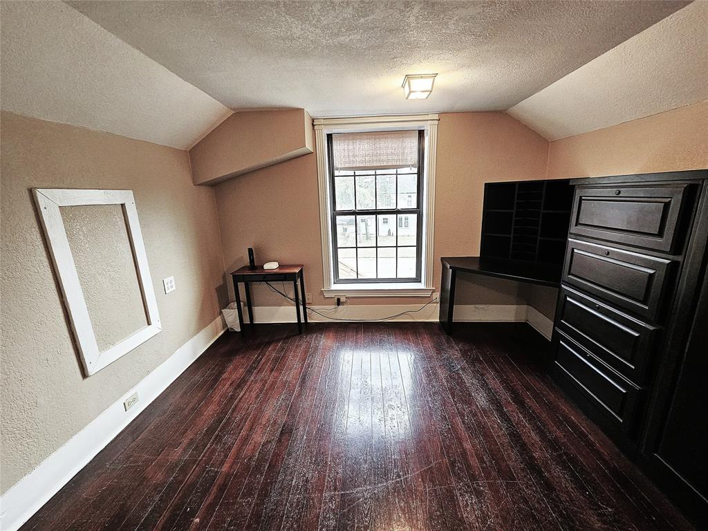 511 E Farrar Street - Photo 27