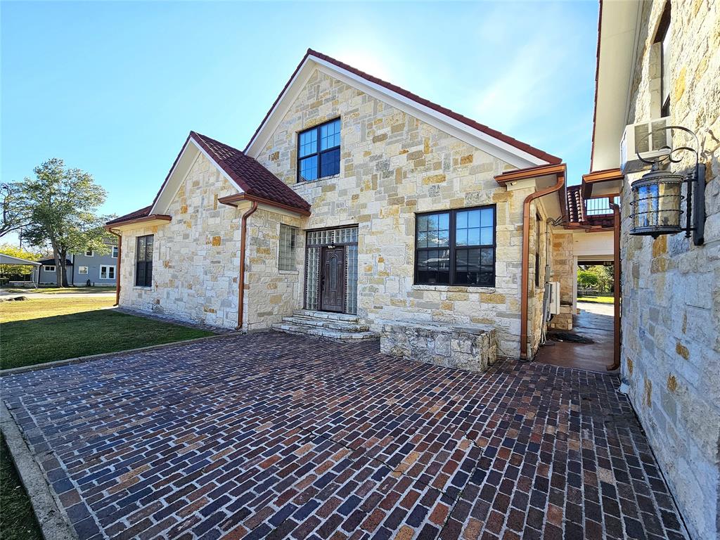 511 E Farrar Street - Photo 6