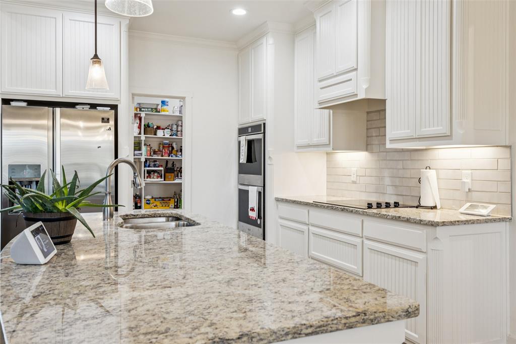 1084 Justin Drive - Photo 8