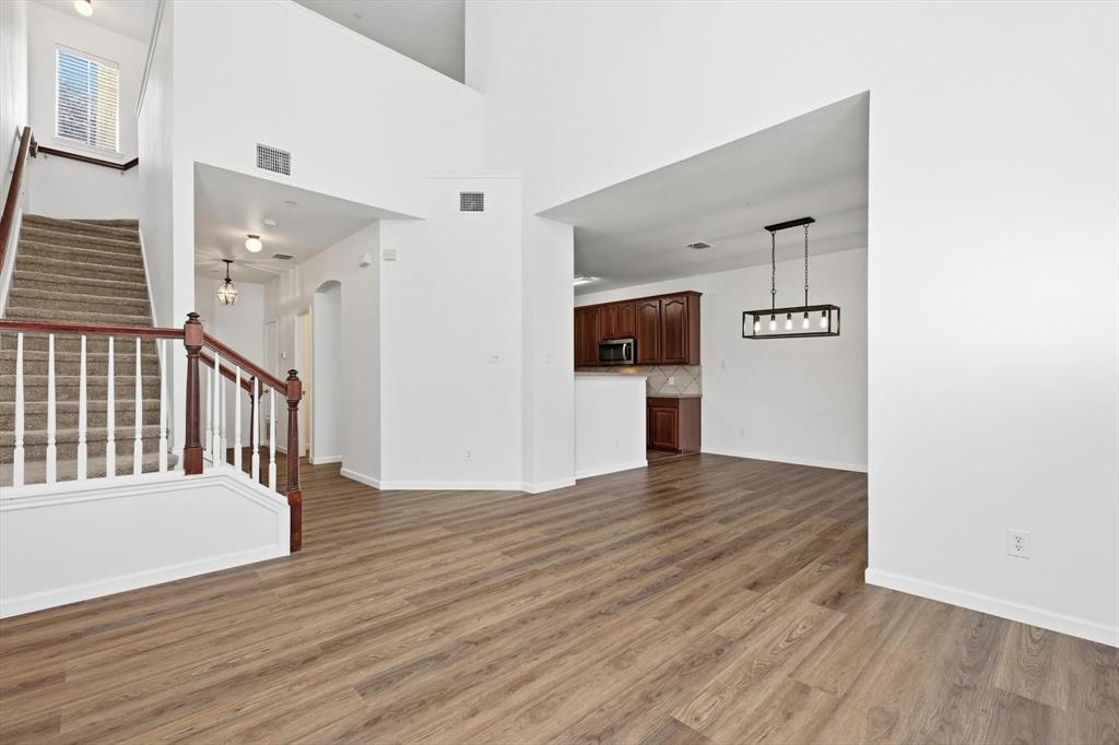 2917 Saint Andrews Drive - Photo 3