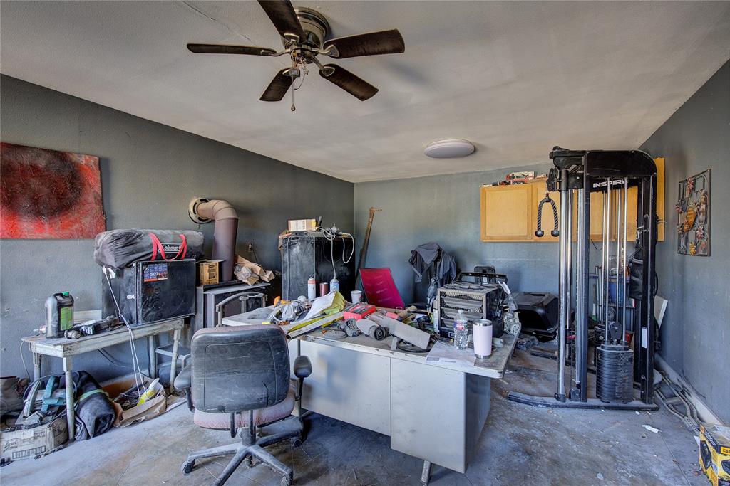 3974 Texas 11 E - Photo 16