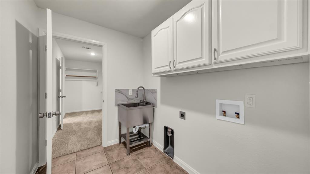 1735 Woodridge Court - Photo 13