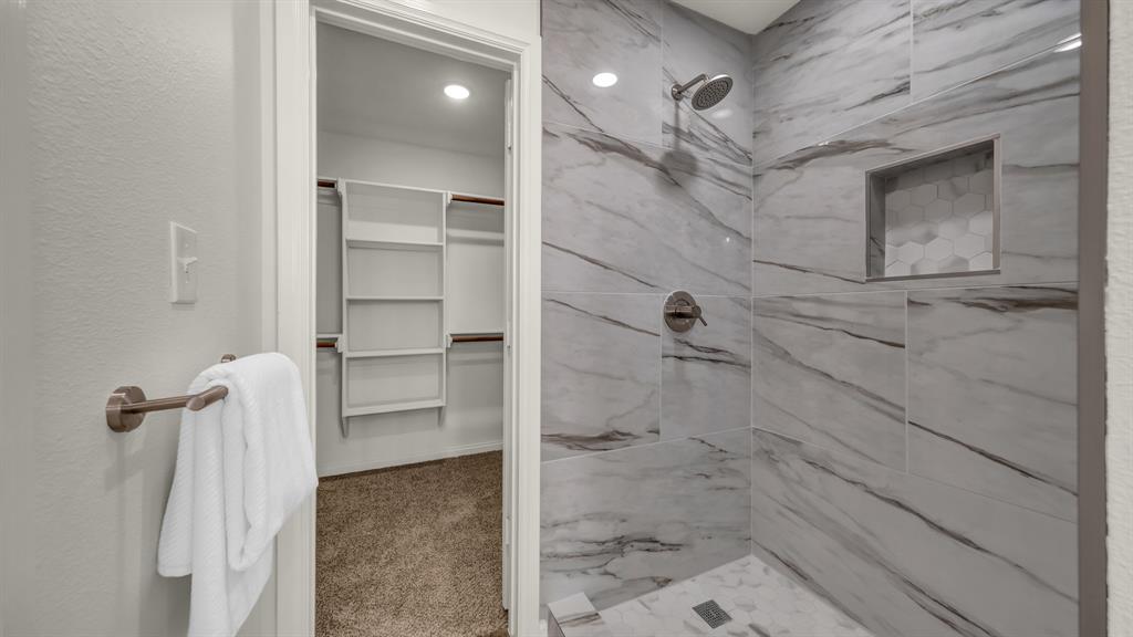 1735 Woodridge Court - Photo 18