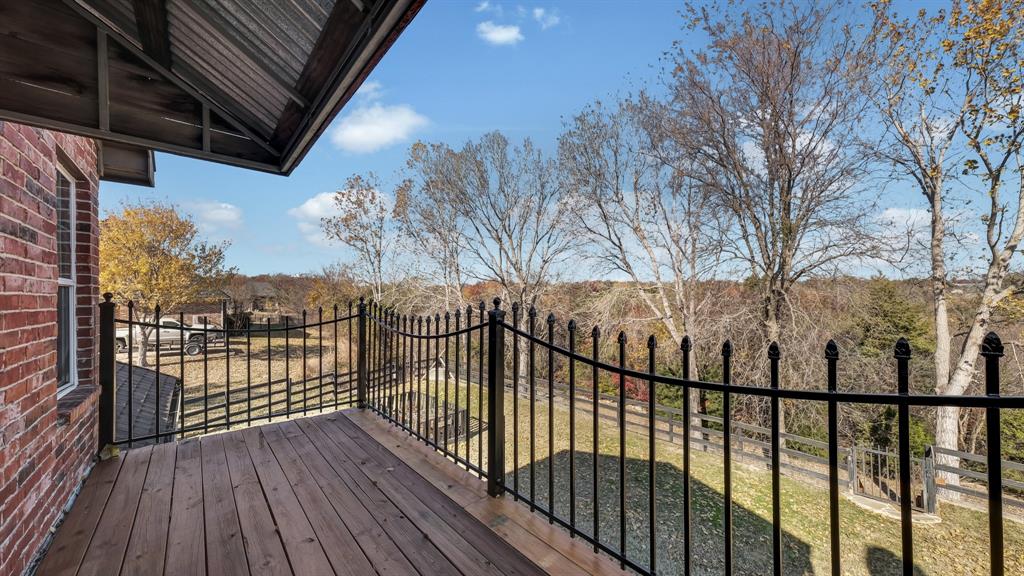 1735 Woodridge Court - Photo 25