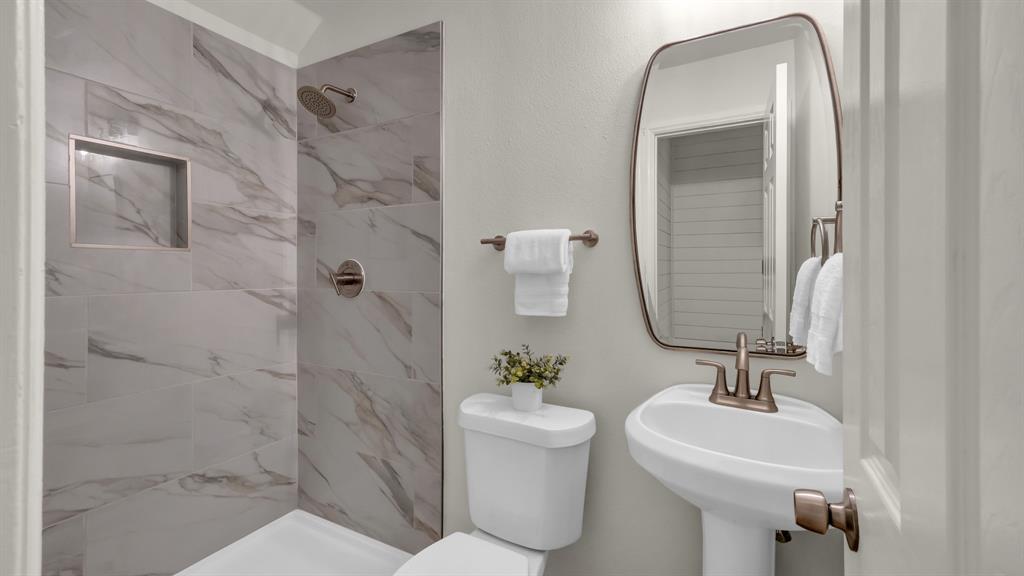 1735 Woodridge Court - Photo 26