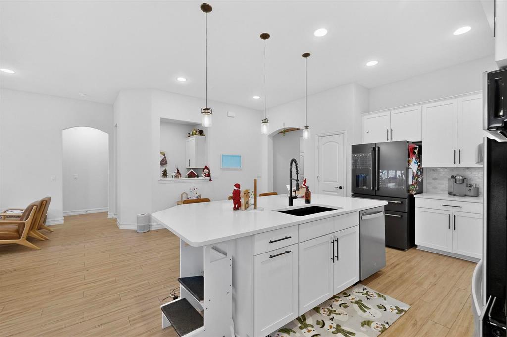 2817 Ash Avenue - Photo 6