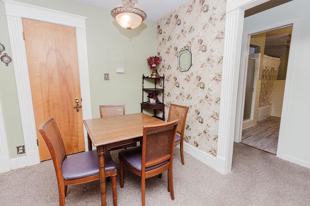 663 6th Street - Photo 12