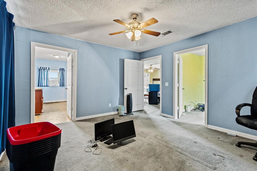 1841 County Road 36080 - Photo 10