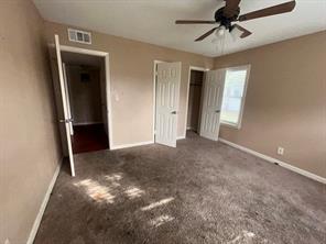2302 E Mistletoe Avenue - Photo 18