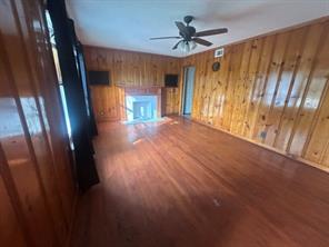 2302 E Mistletoe Avenue - Photo 6