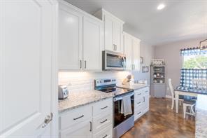 1610 Badger Lane - Photo 12