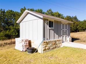 1610 Badger Lane - Photo 26