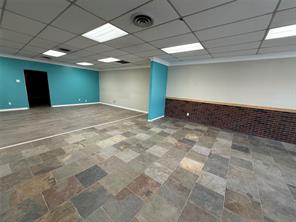 117 N Main Street - Photo 2