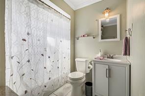11818 Broadmoor Drive - Photo 13