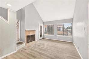 9801 Walnut Street - Photo 6