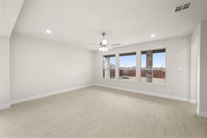 1101 Worthington Drive - Photo 11