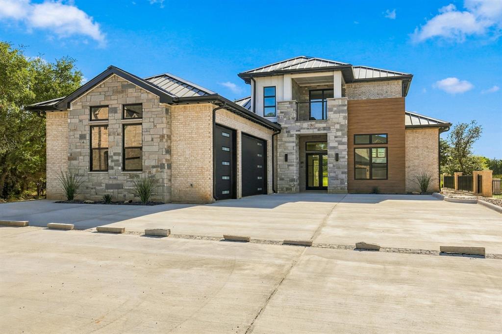 125 Oyster Bay - Photo 1