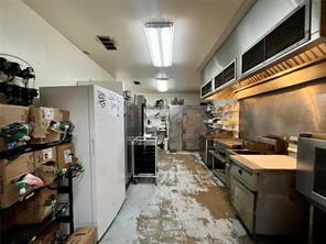 2303 W Ennis Avenue - Photo 23