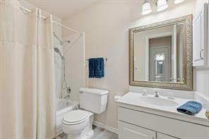 2646 Custer Parkway - Photo 12